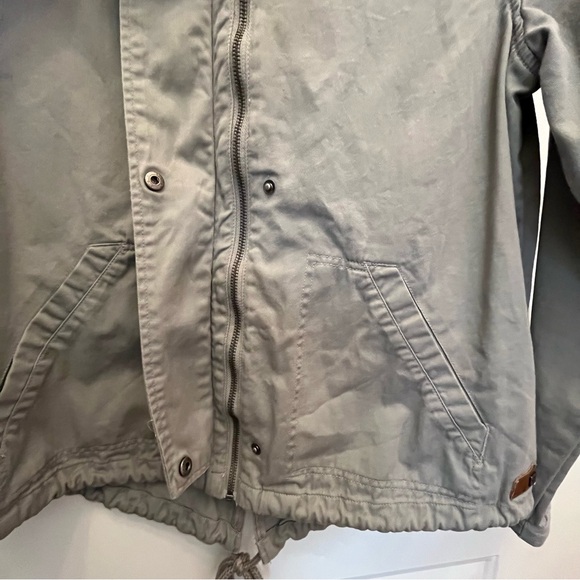 ROXY Watch The Sunrise Utility Jacket Zip Up Snap Embroidered Removable Hood - Picture 7 of 16